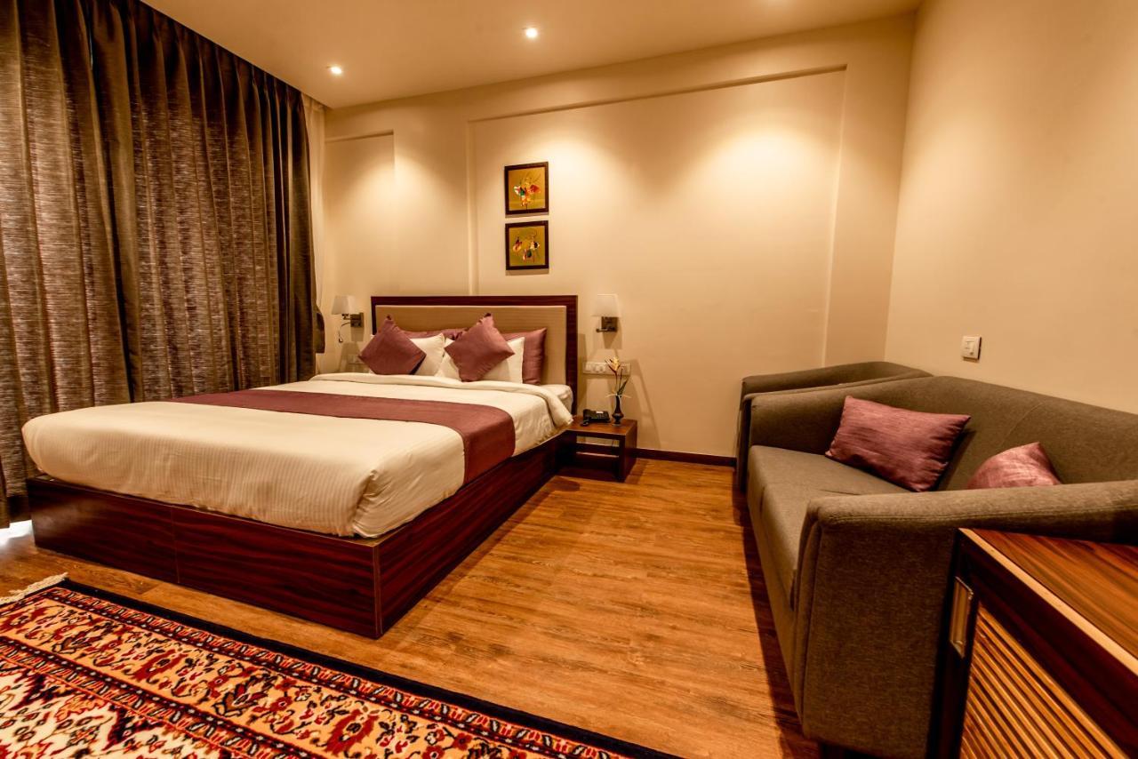 Queen Suite
