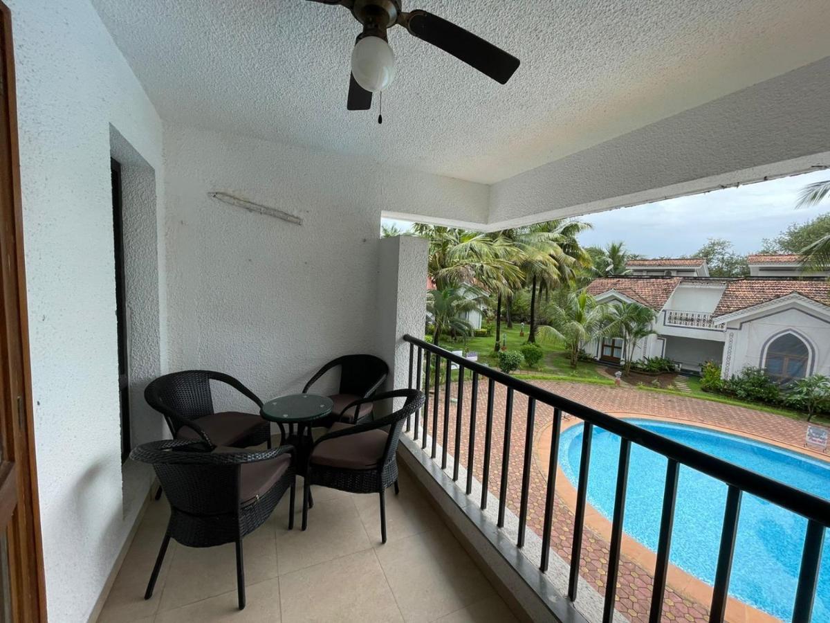 One-Bedroom Apartment with Pool View,1141255711:JPEG