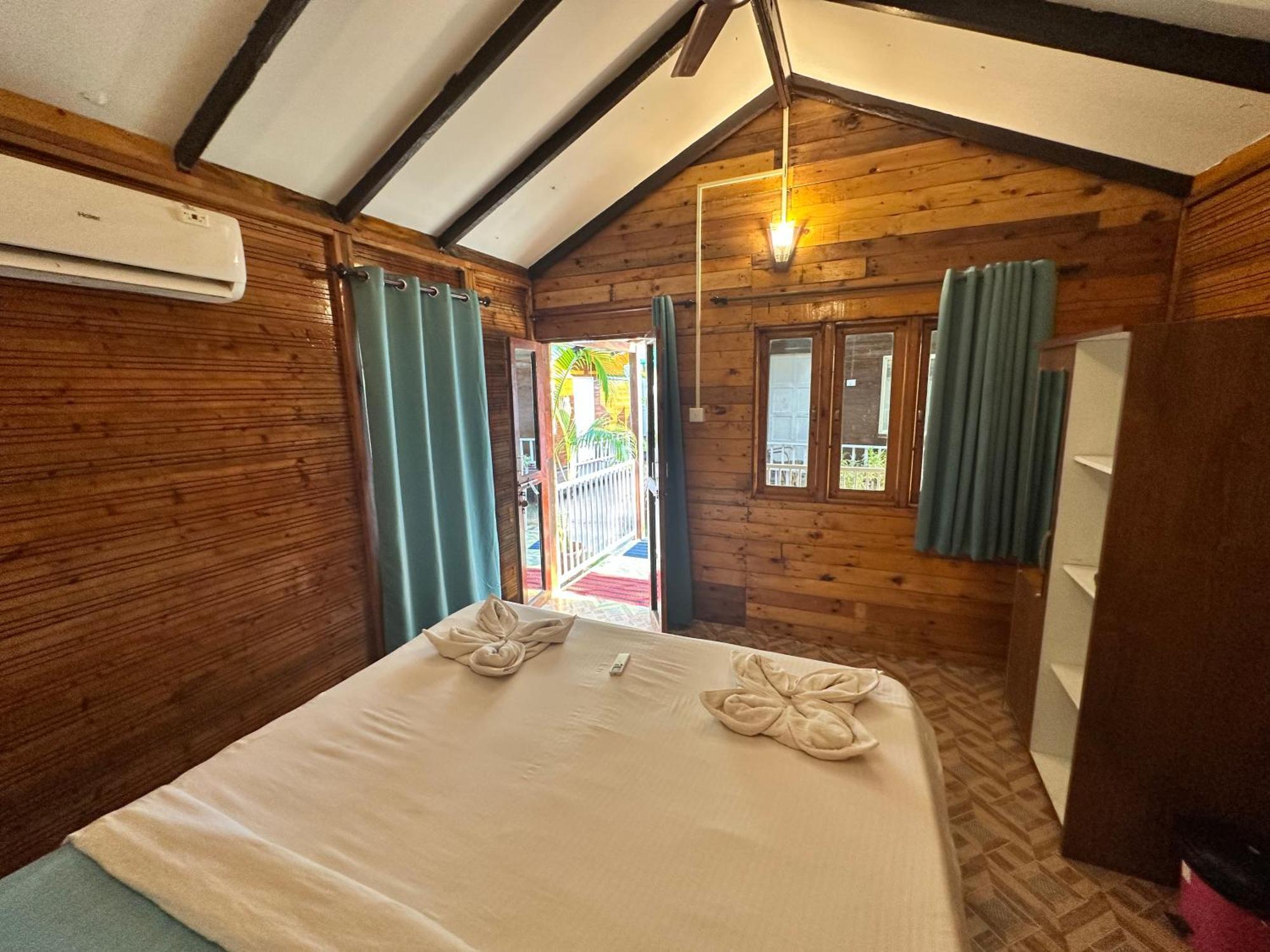 Deluxe Cottage Non sea view ( 50 meters from common home )