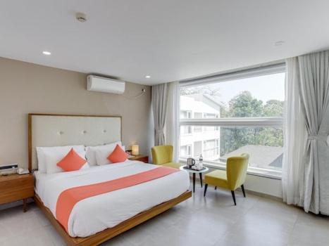 Suite Bathtub,1580249522:JPEG