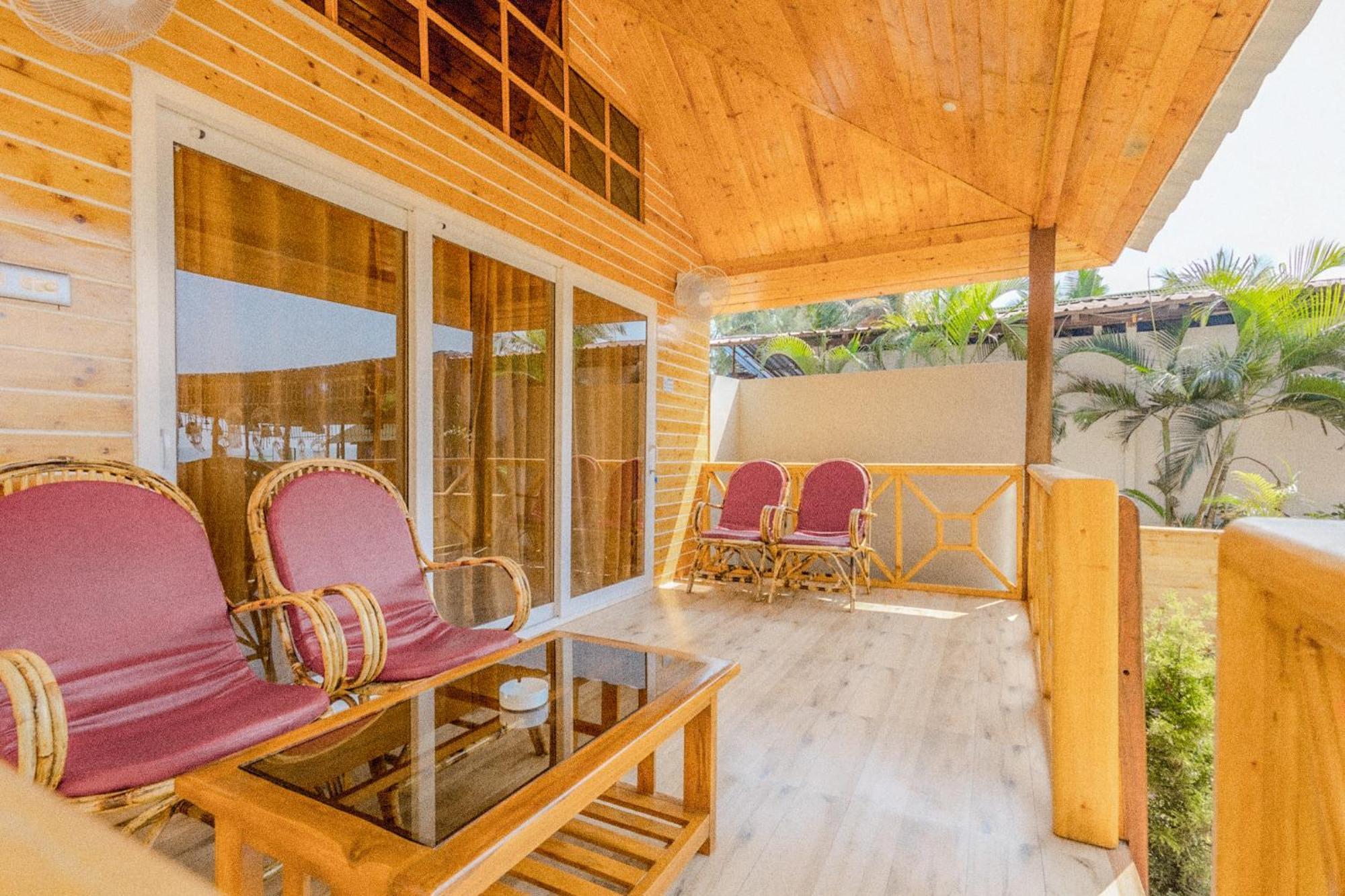 Quadruple Room with partial sea View