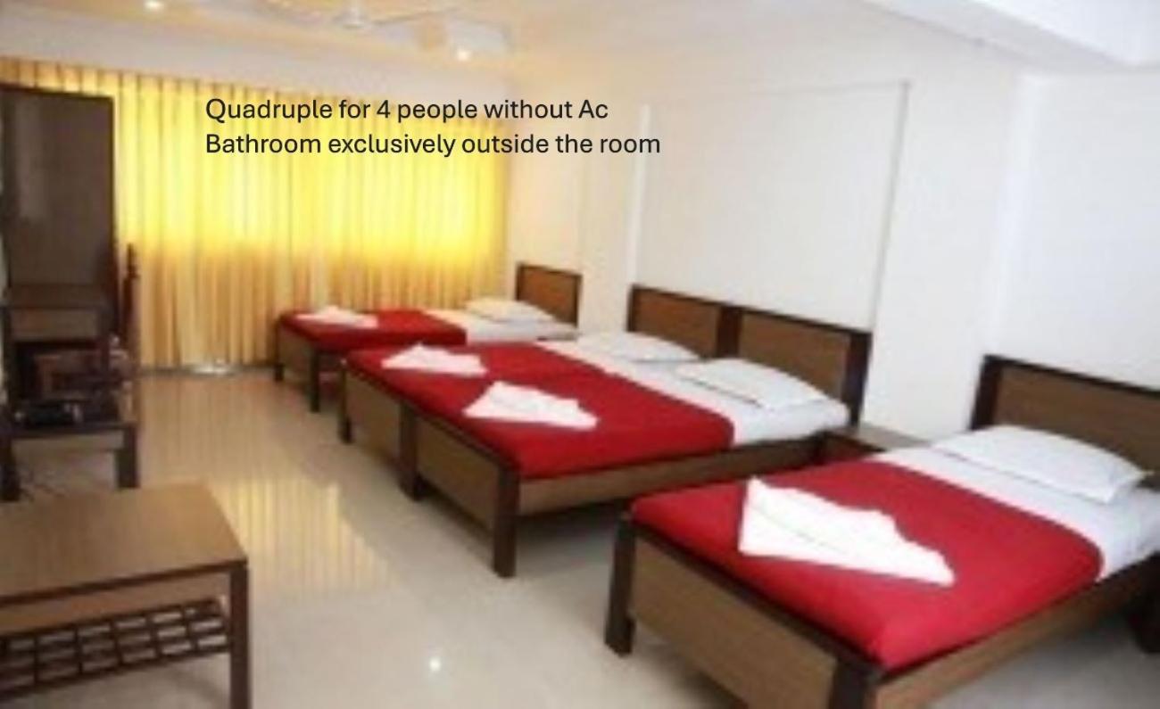 Quadruple Room with Fan and Private External Bathroom