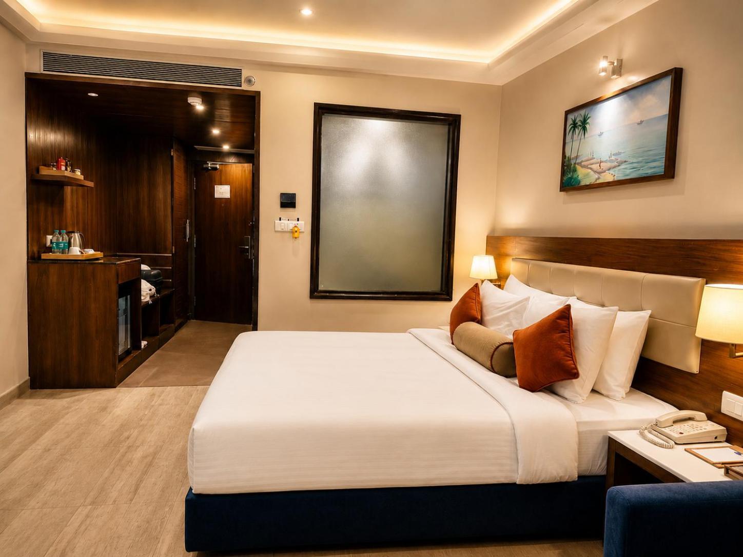 Deluxe King Room Balcony on F&B A la Carte Laundry SPA 60 minutes session 2 hours Early check or Late check out Subject to availability