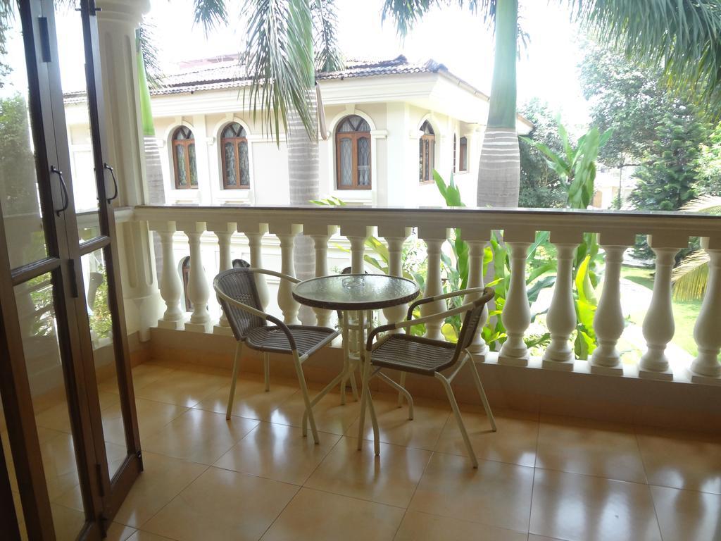 Superior Double Room with Balcony