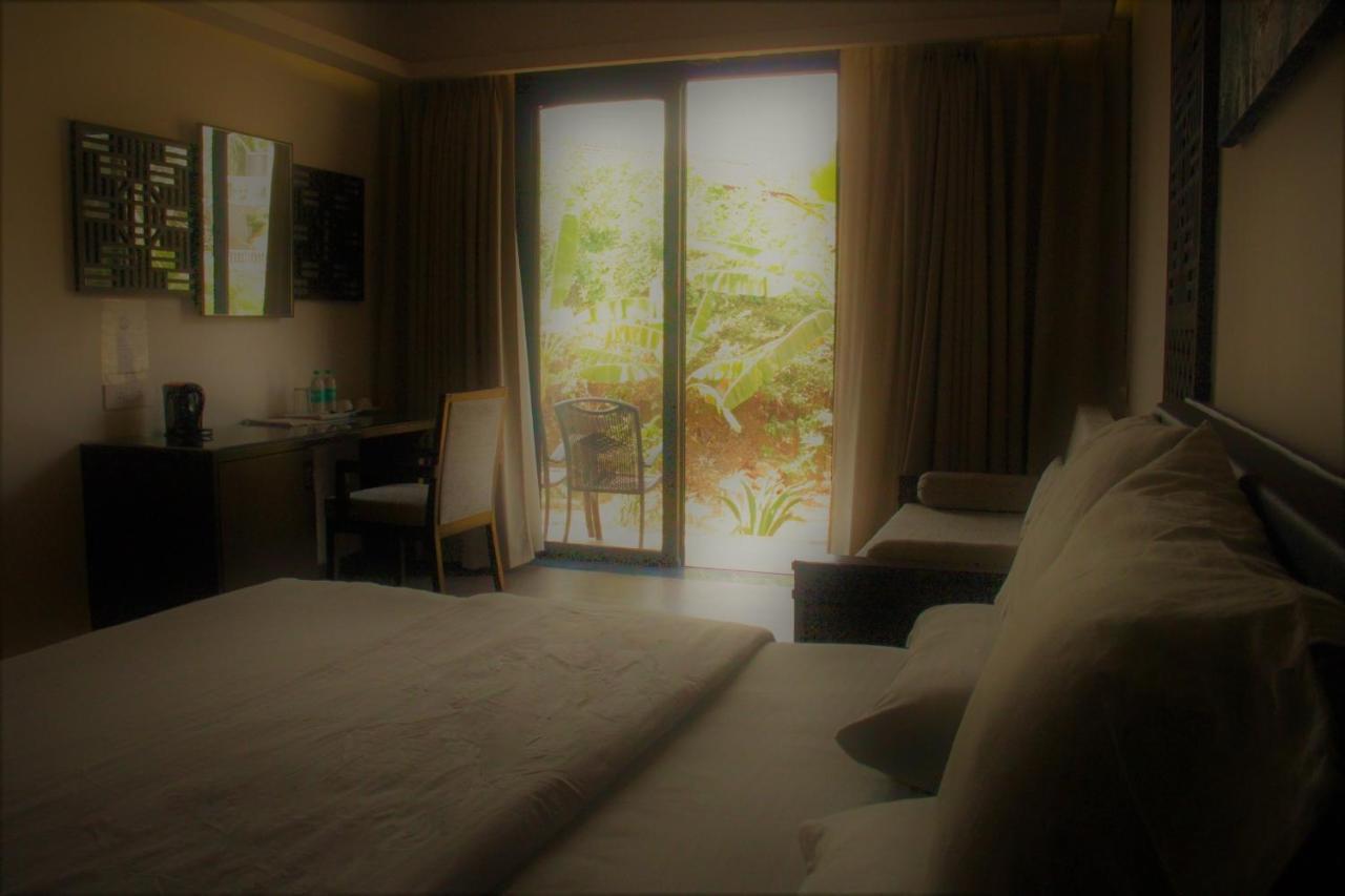 Premium Luxury Room Pool View