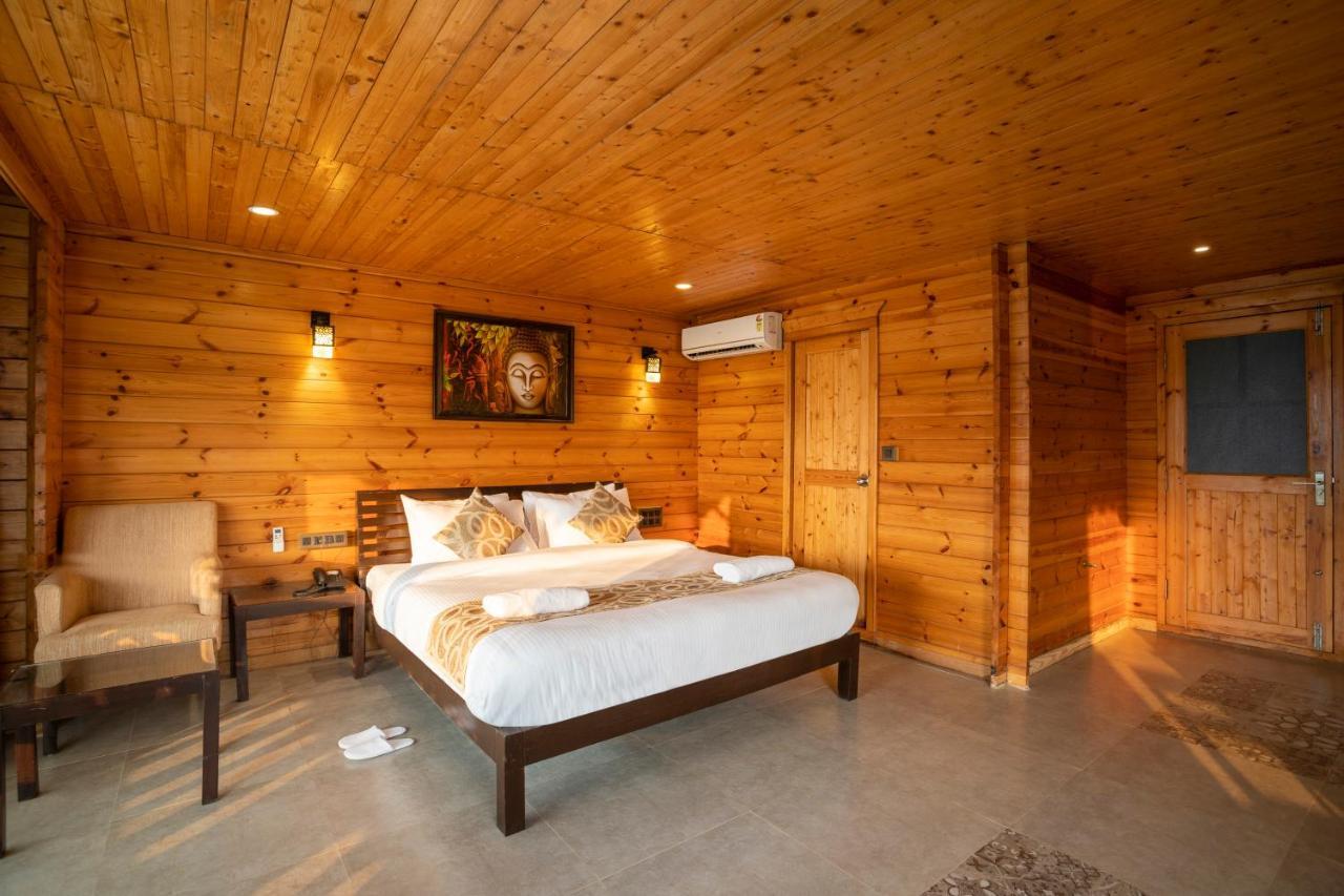 Premium Cottage - 15% Discount on Food & Non-Alcoholic Beverages
