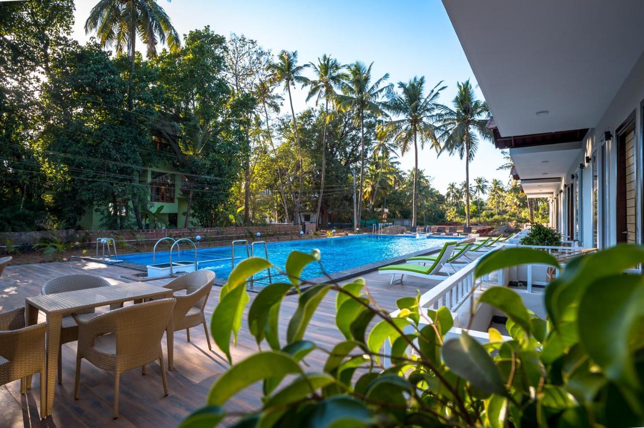 Deluxe Room with Pool View,969782281:JPEG