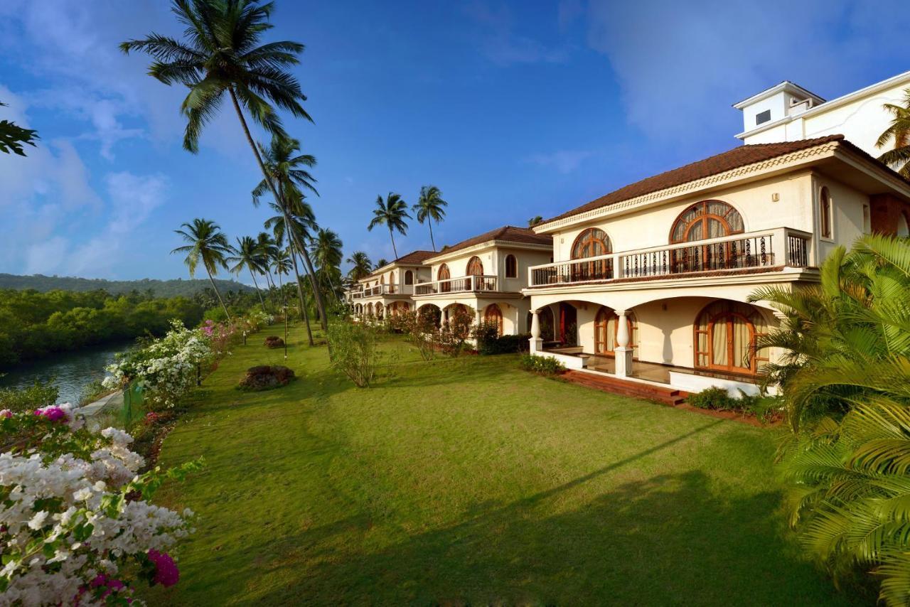 03 Bedroom Villa Rio Wing