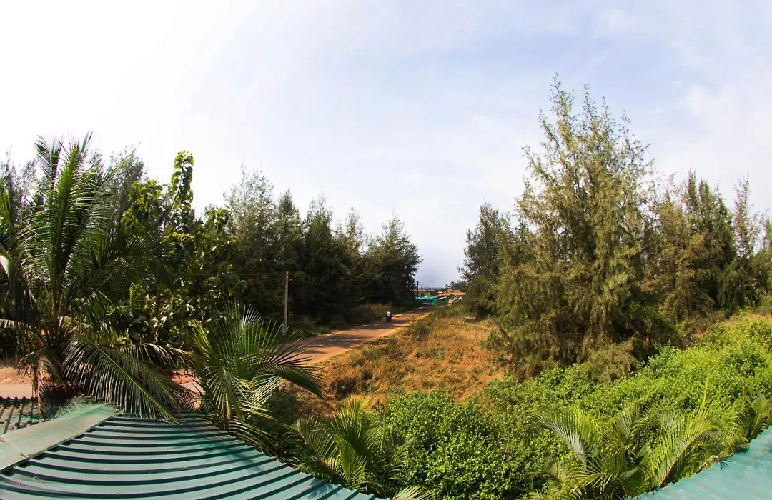 Hibis Beach Resort-1