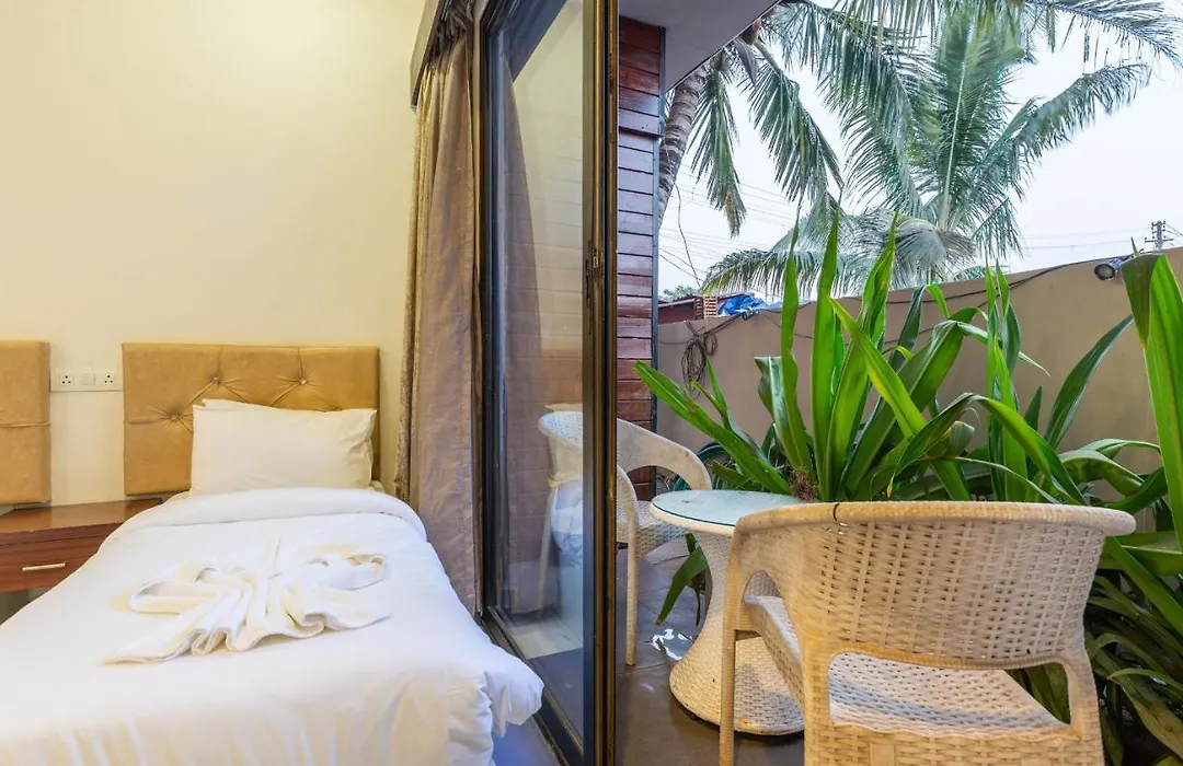 Amara Oceanfront Resort & Club Baga-1
