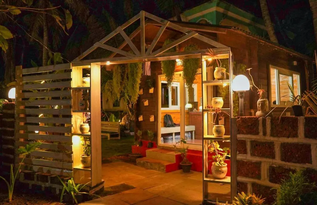 Arambol Lake Resort-1