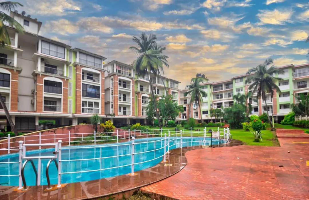 Amazing Pool View Candolim Goa 2Bhk Apartment-1