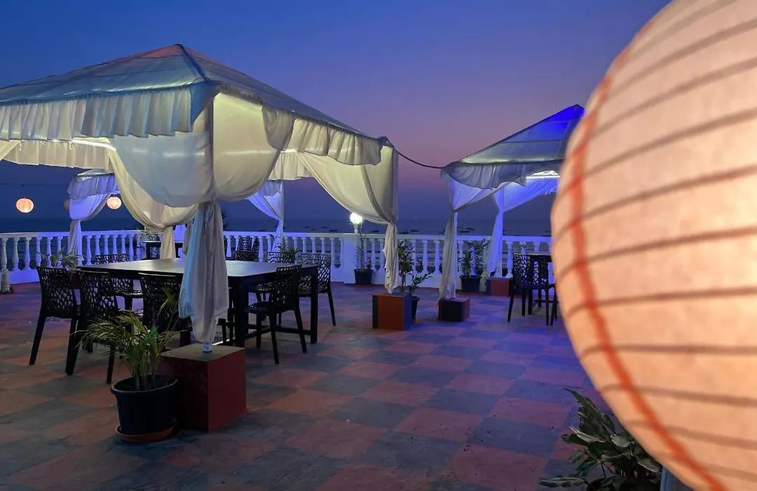 Baga Fantacia Beach Inn-1