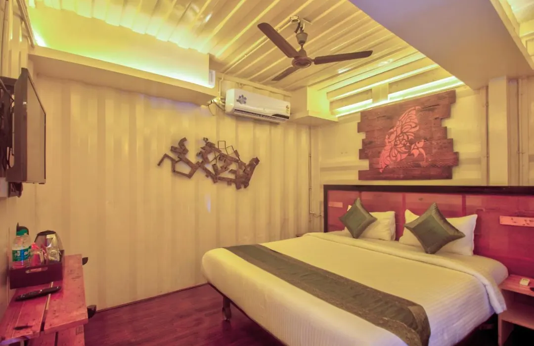 Beach Box By Nirvana Hotels-1