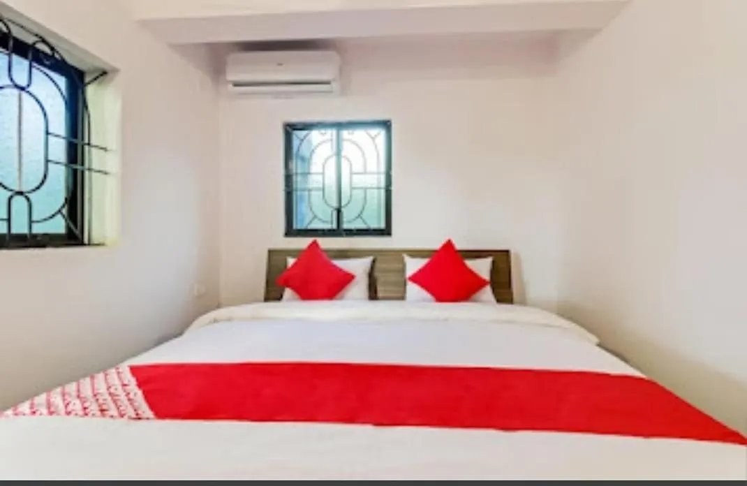 Mary Vaz Guest House-1