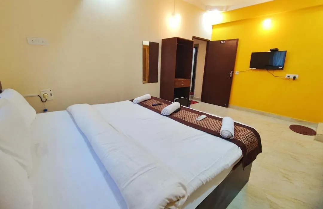 Hotel Candolim Aloft-1
