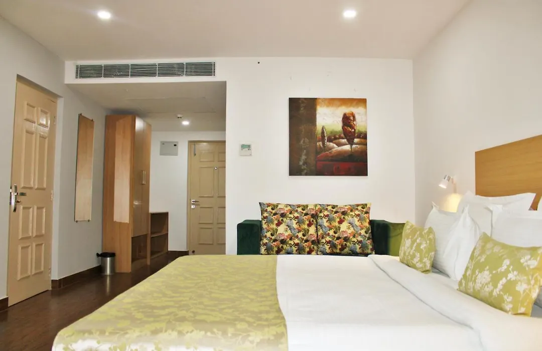 Hotel The Golden Sands, Located On Calangute Main Road-1