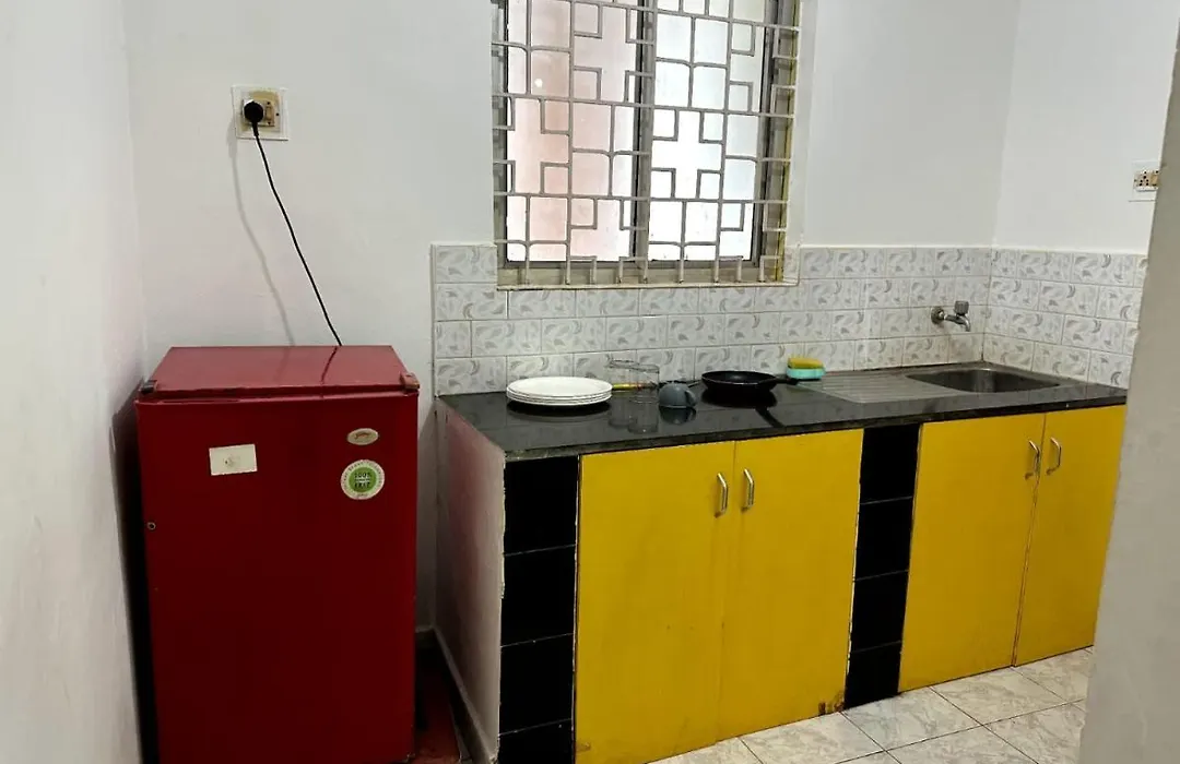 Antonio'S Guest House-1