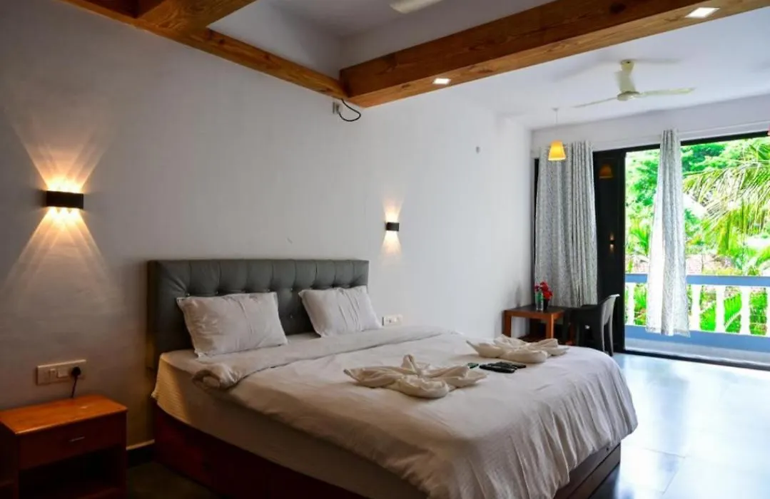 Romanuels Guesthouse 1-1