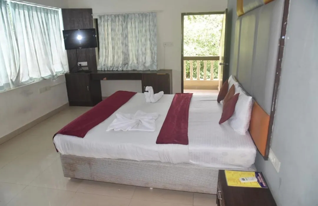 Resorts Balaji Calangute-1