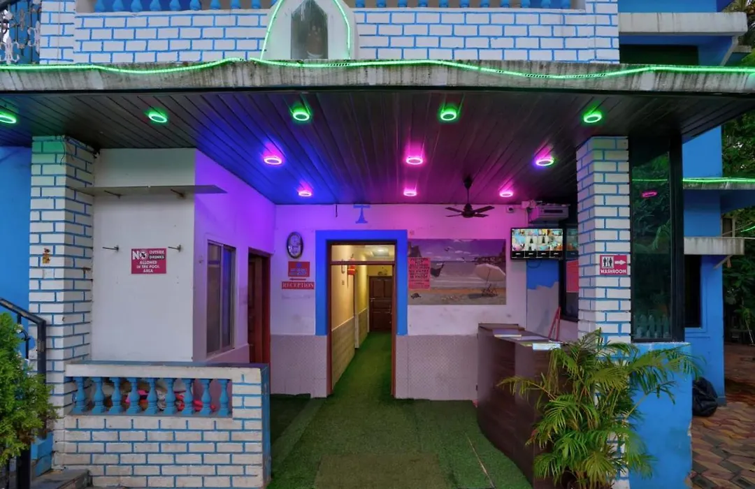 Hotel Blue Berry In-1