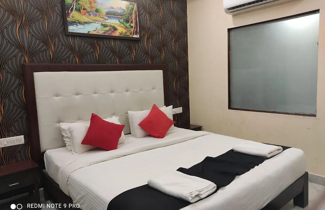 Royal Neptunian Beach Cottages Arambol Goa-1
