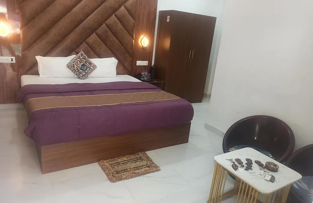Hotel Small Daddy Plus & Spa-1