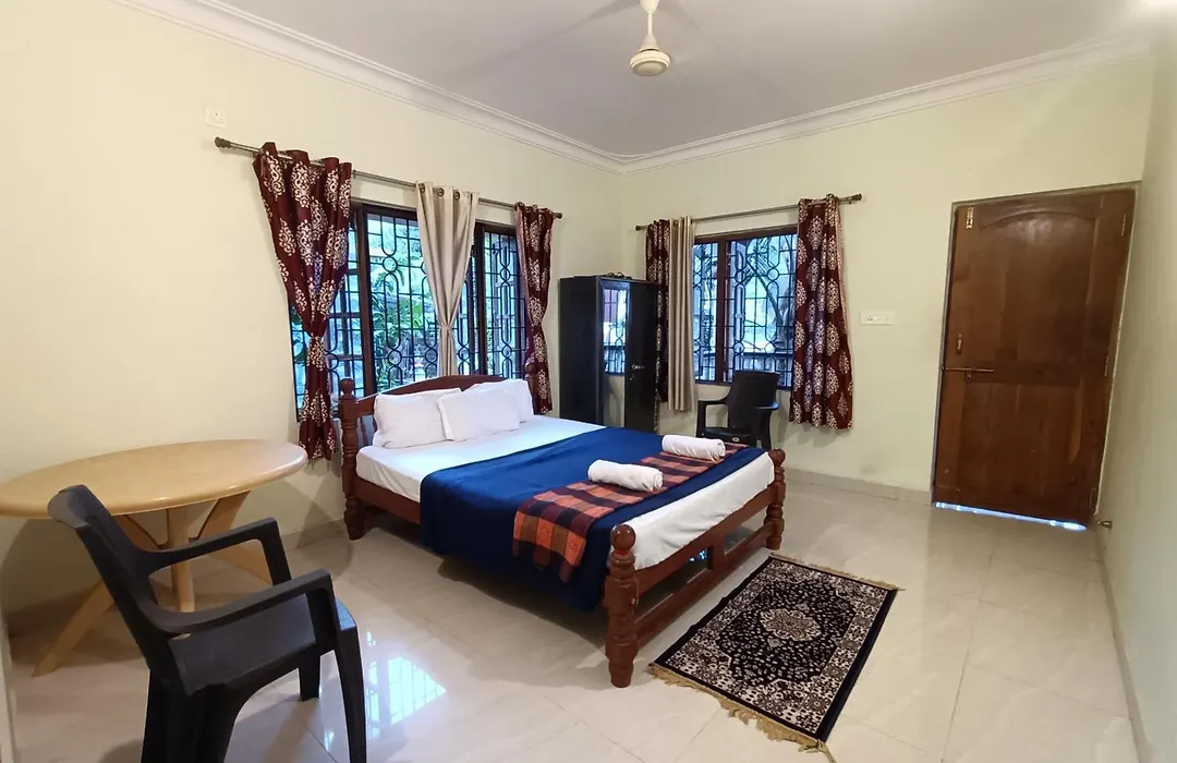 Pappa'S Guest House-1