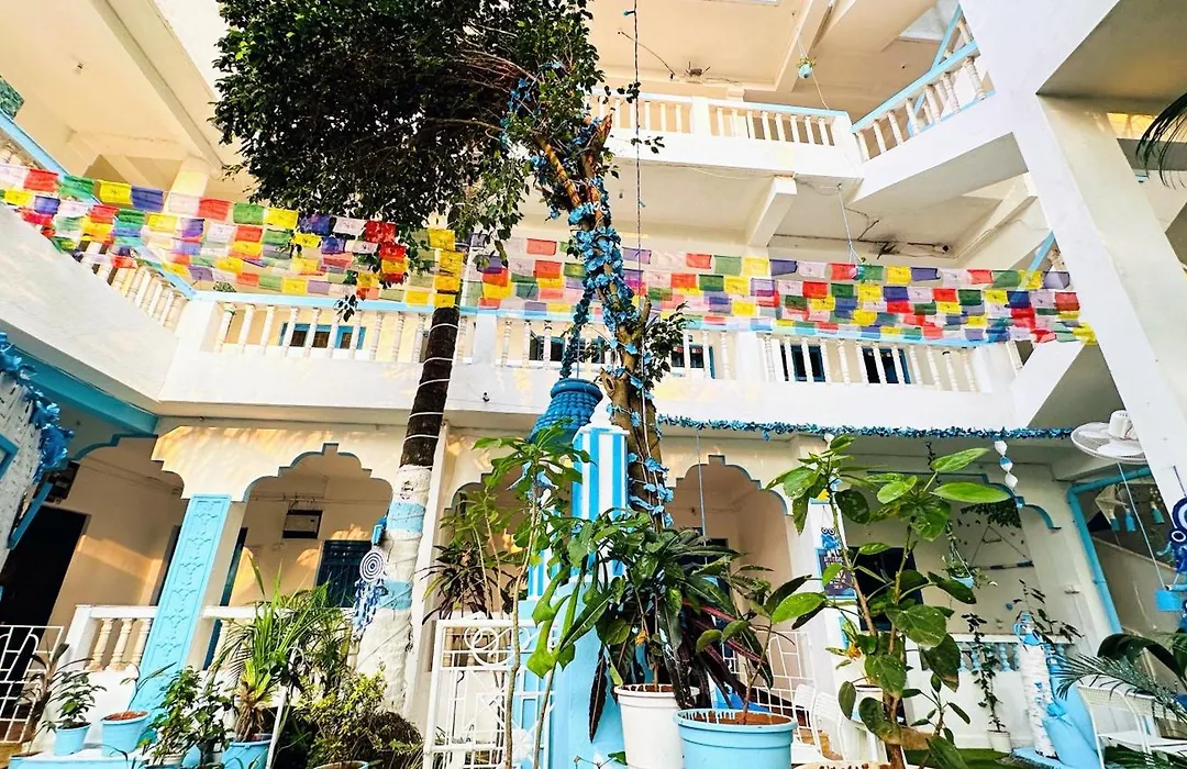 Omkar Wellness Inn-1