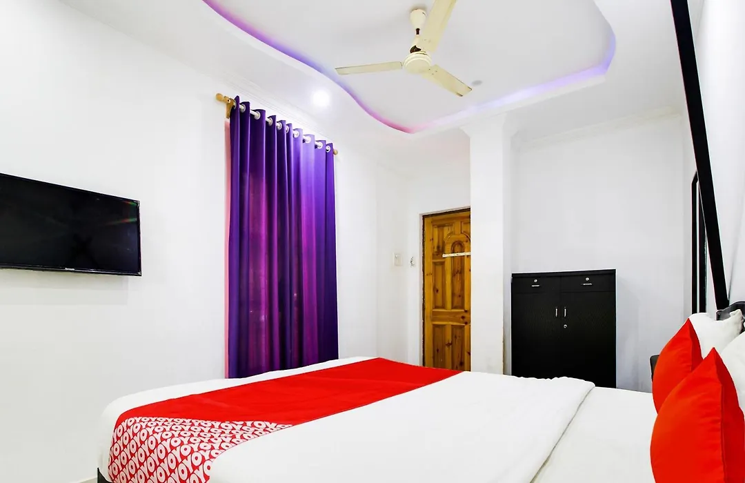 Oyo Flagship Sanjana Homestay-1