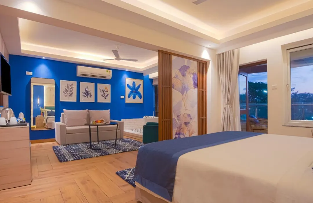 Le Seasons Resort-1