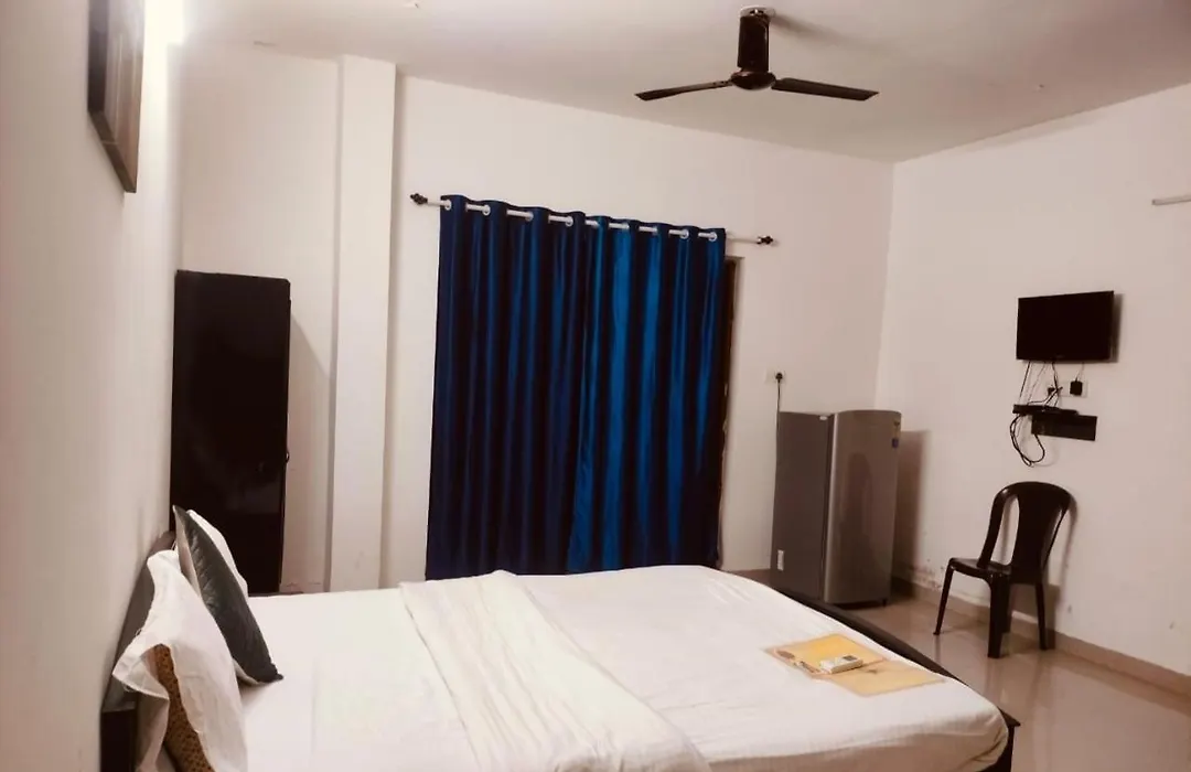 Hotel Explorer Calangute-1