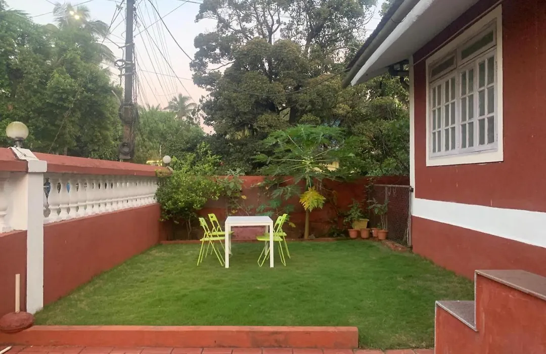 Nomadgao Vila Nova - Social Hotel With Coworking, Fast Wifi, And Goan Charm-1