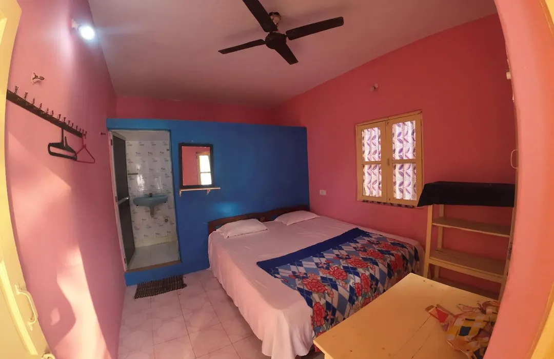 Om Ganesh Guest House Cliffside-1