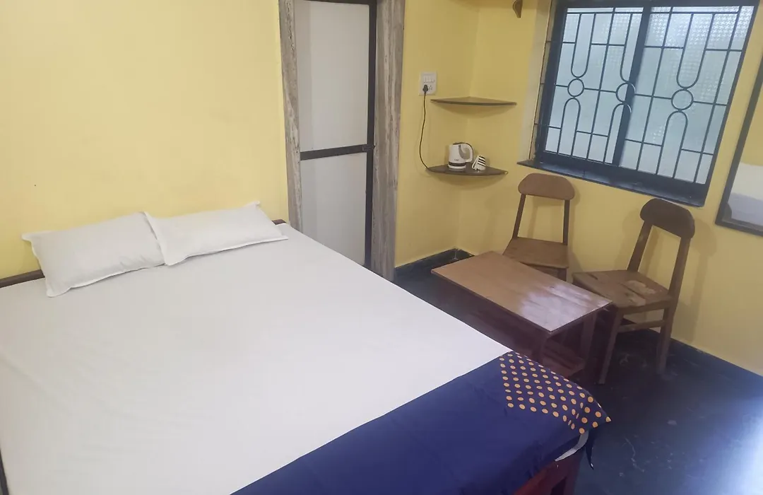 Radhabai Hotel-1