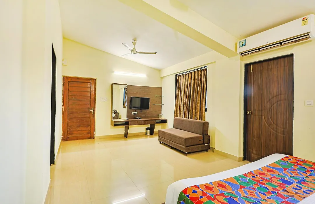 Fabhotel Shalom Indus Residency - 400 Mtrs Away From Fort Aguada-1