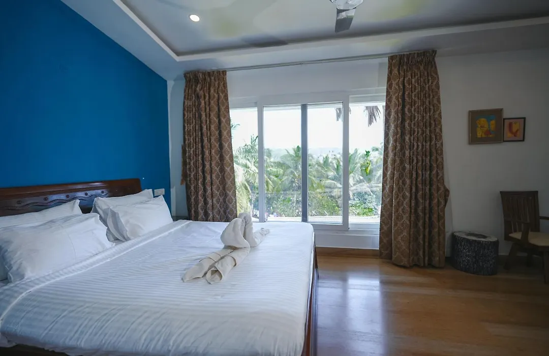 Villa M - Jia 3: Poolside Retreat in Candolim-1