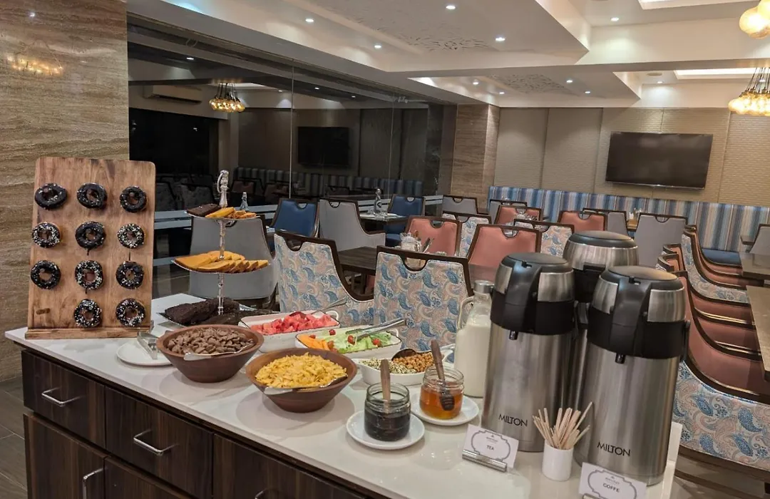 Meritas Grand Inn Calangute-1