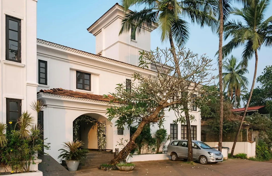 Sol De Goa Hotel-1