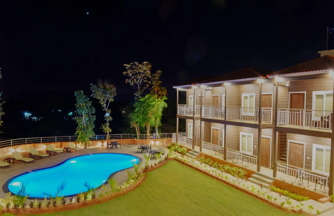Aurum Resorts Morjim, 500 Meters From Beach-1
