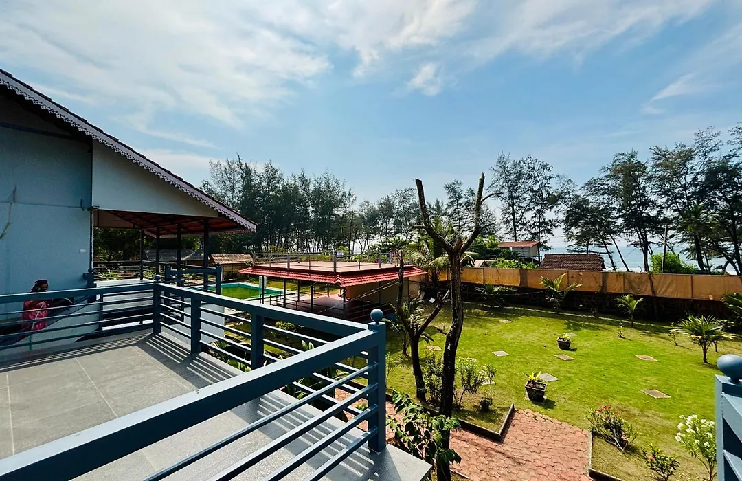 Peace Garden Beach Resort-1