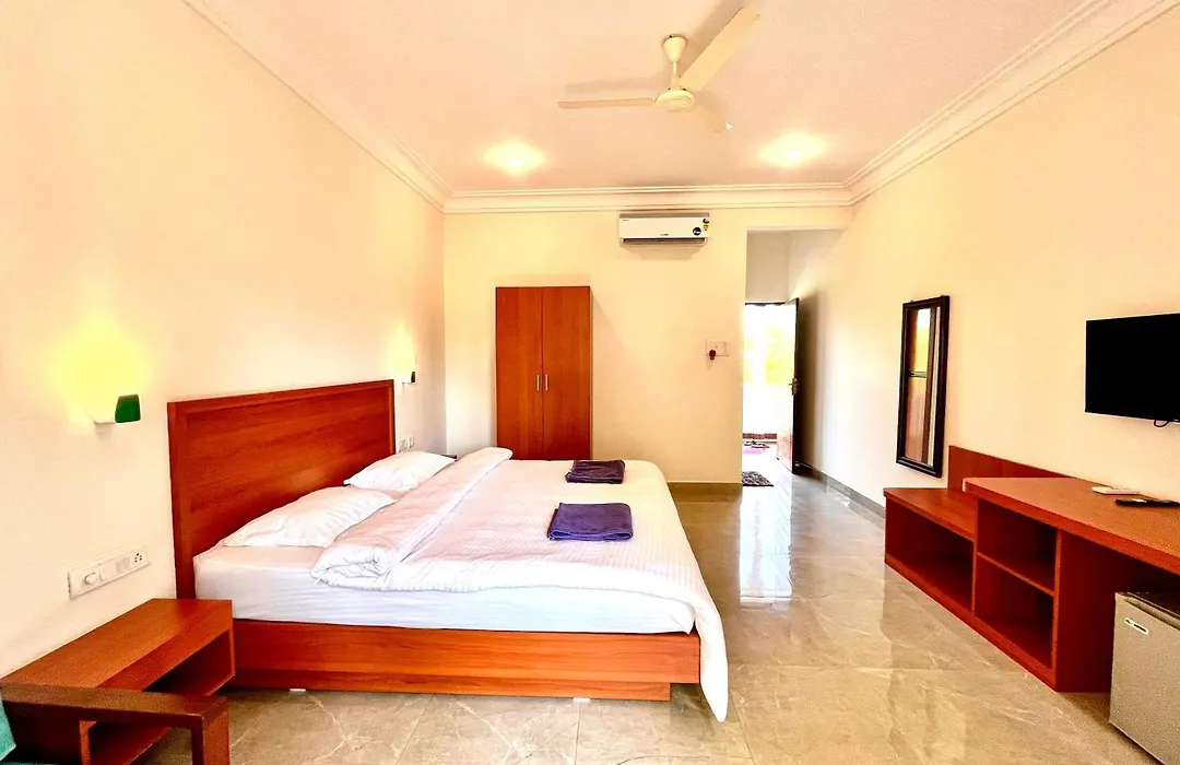 Morjim Sunset Hotel-1