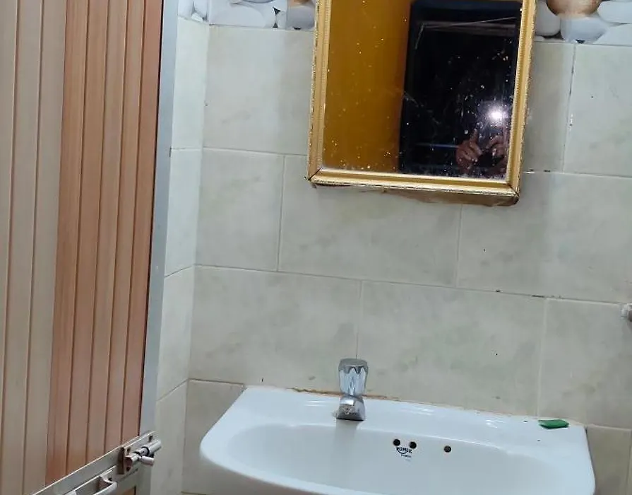 Shiva Shanti Guest House-1