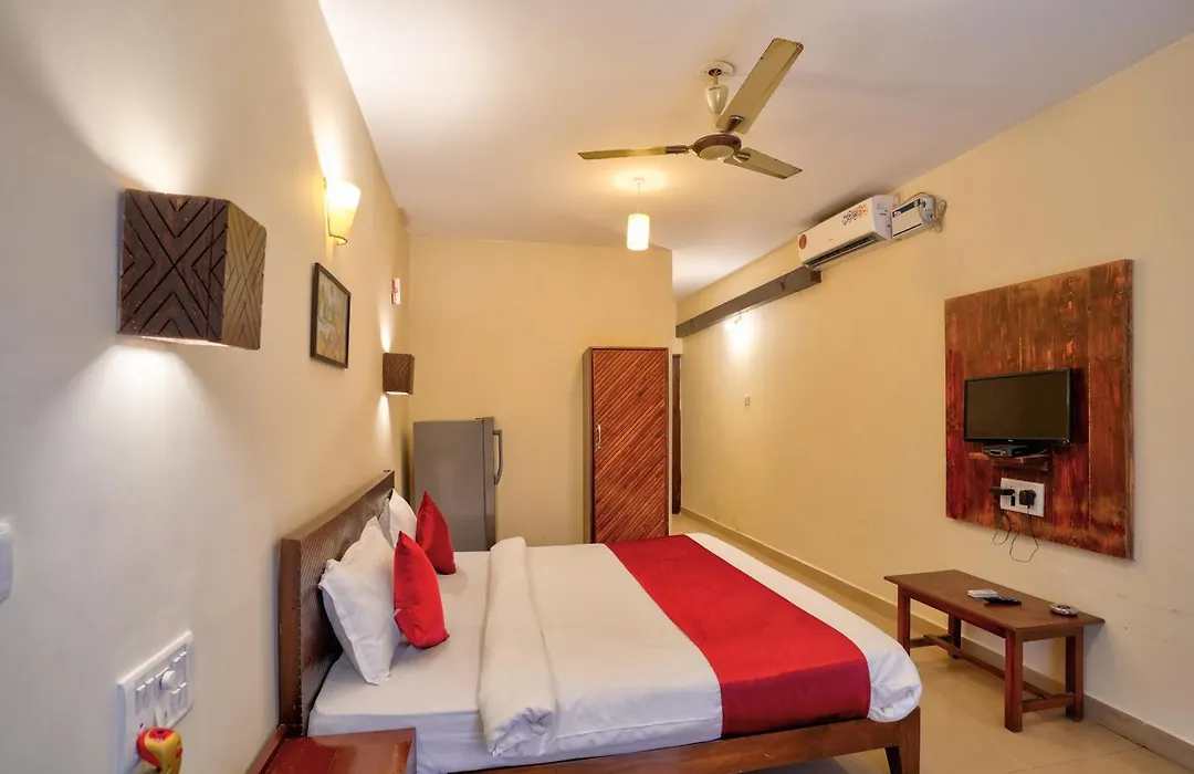 Hotel Salty Waves Baga-1