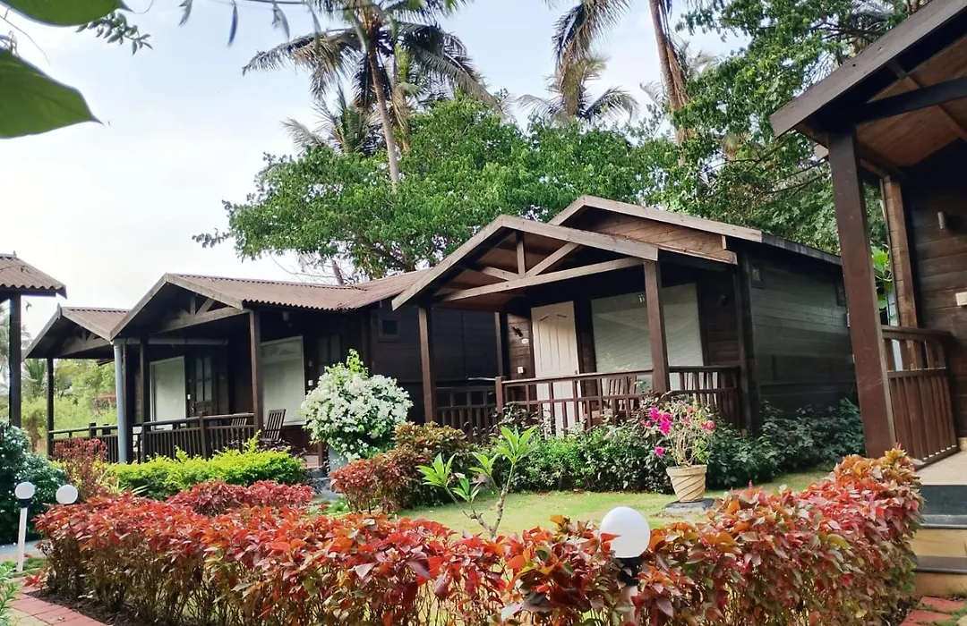 Golden Sands Resort, Morjim-1