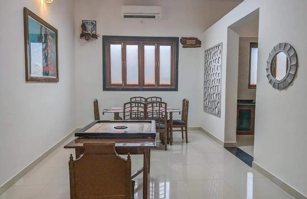 Beach Villa Morjim-1