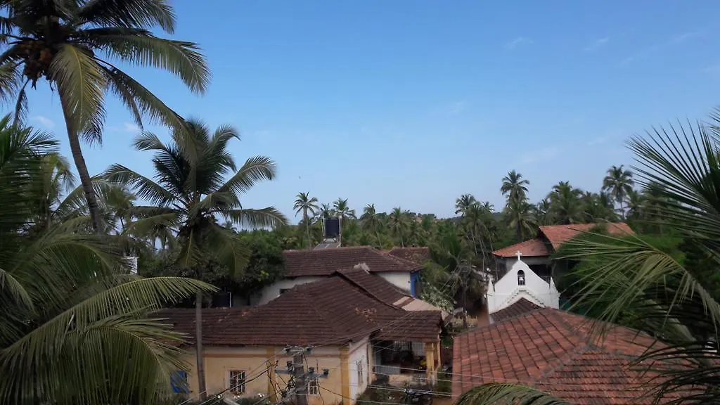 Kiara Beach Hotel-1