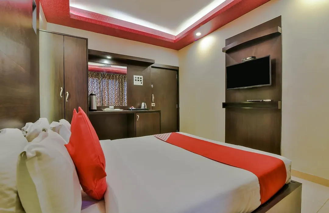 Hotel Manoshanti-1