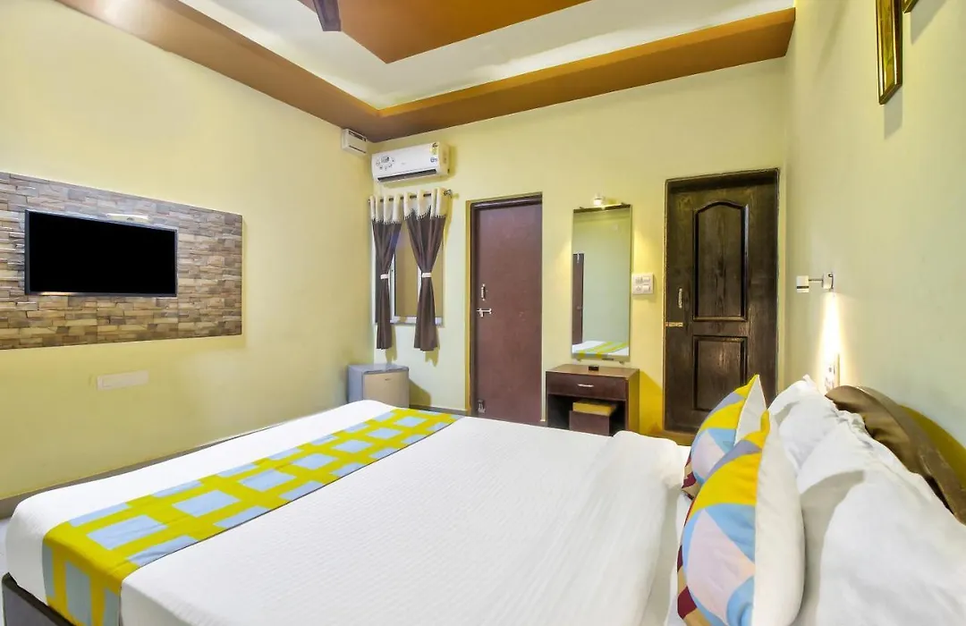 Fabexpress Morjim Highland With Swimming Pool-1