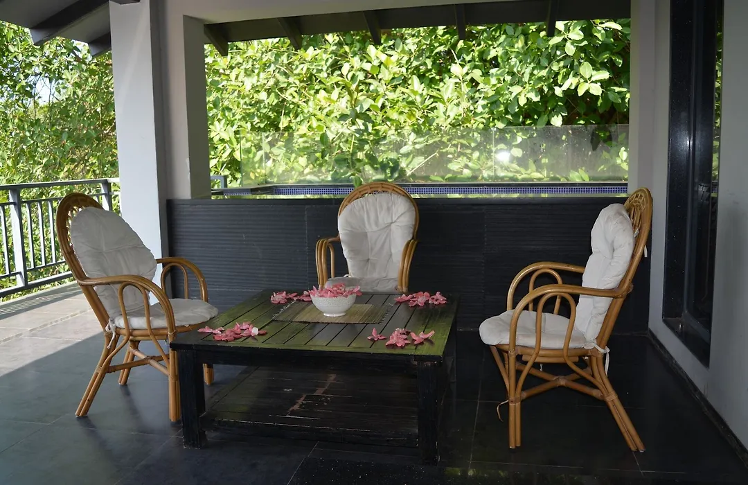 16 Degrees North, Candolim-1